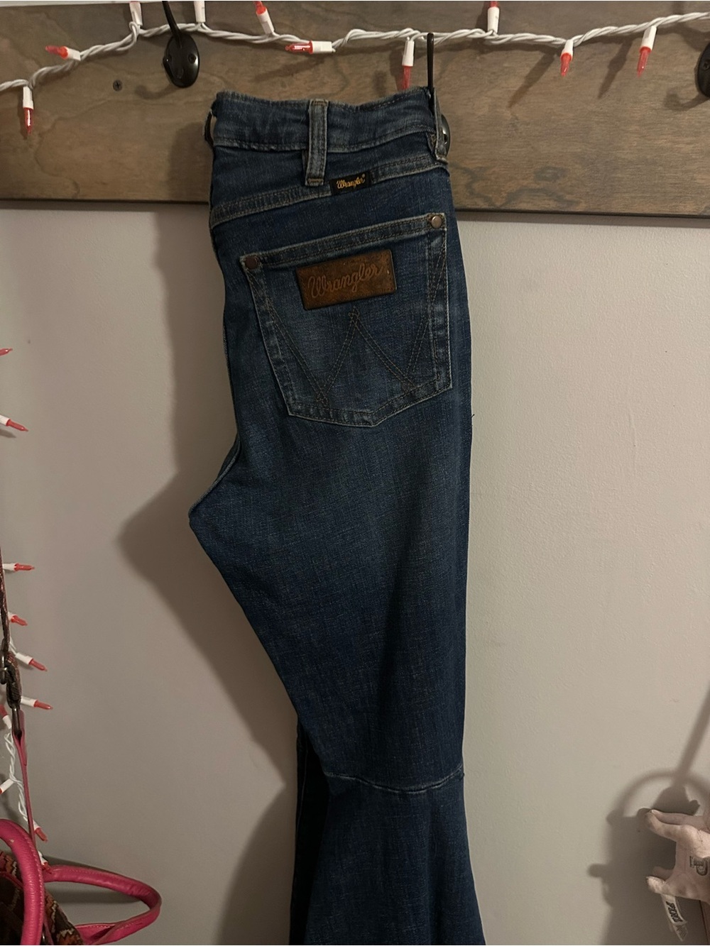 Wrangler Indigo Blue Mid-Rise Denim Jeans